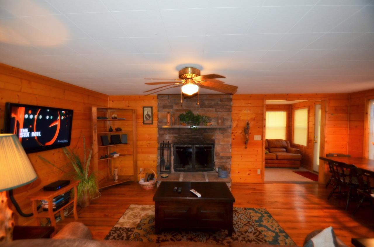 Little Creek Cabin Villa Chalet Village Luaran gambar